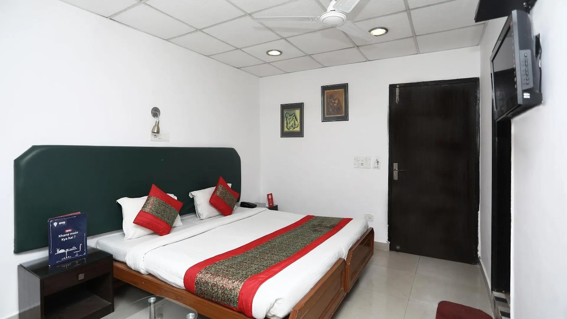 Hotel O White House Residency Gurgaon