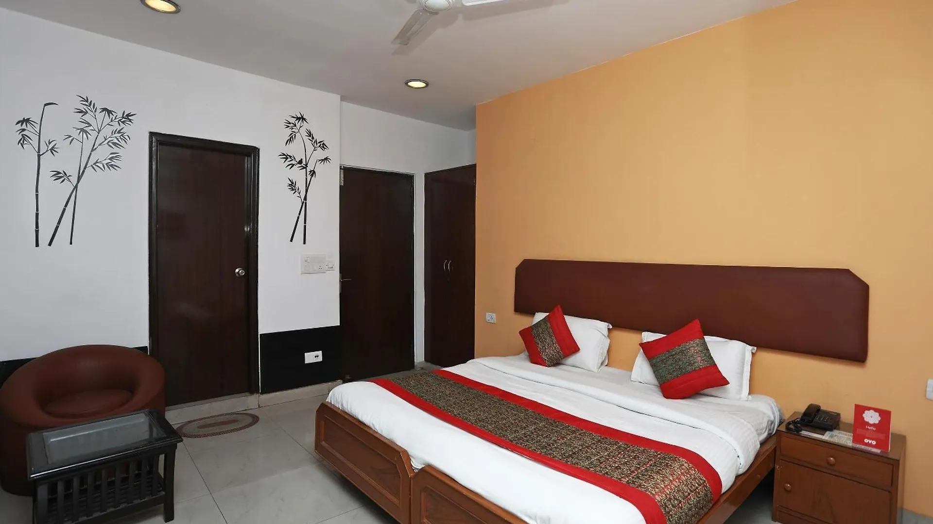 Hotel O White House Residency Gurgaon